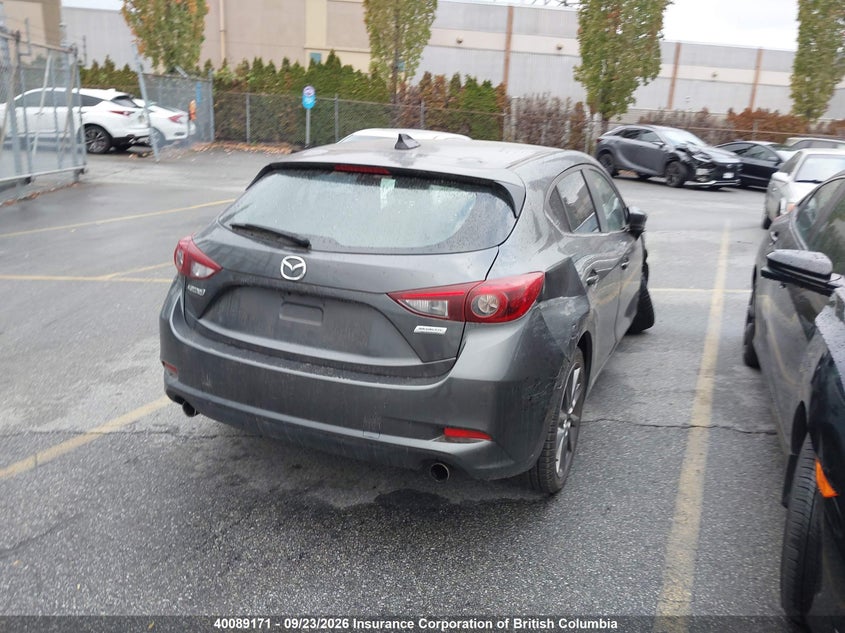 Vin: 3mzbn1m39jm238798, lot: 30108308, mazda 3 grand touring 20184