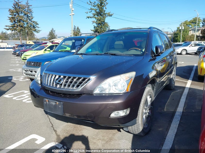 2009 Isuzu —, Right Rear, IAAI, VIN 2T2HK31UX9C110228 — photo 2