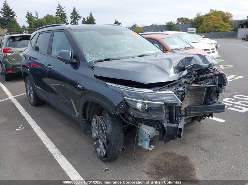 2022 Kia Seltos Lx, Удар спереди, IAAI, VIN KNDEPCAA6N7265496
