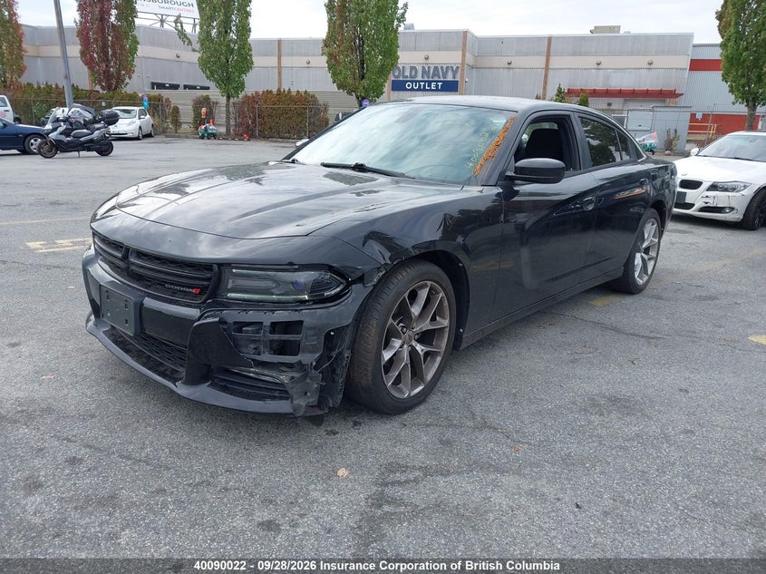 2015 Dodge Charger Sxt, Left Front, IAAI, VIN 2C3CDXHGXFH836239 — photo 2