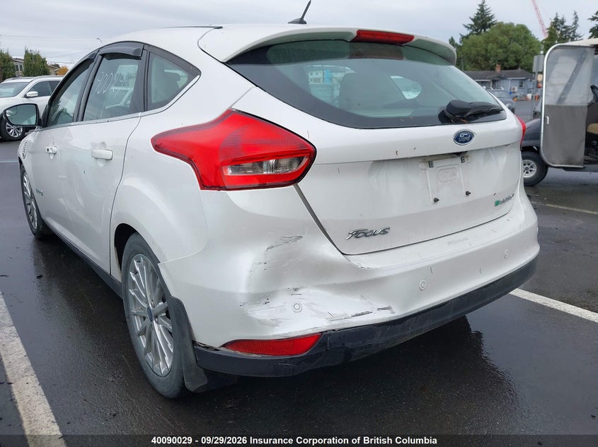Vin: 1fadp3r45gl334348, lot: 30109329, ford focus 20163