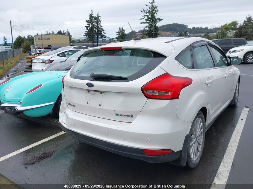 Vin: 1fadp3r45gl334348, lot: 30109329, ford focus 20164