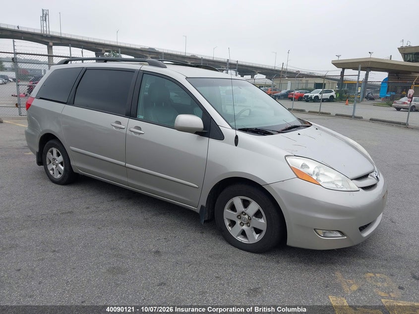 2008 Toyota Sienna Le 7 Passenger, Left Side, IAAI, VIN 5TDZK23C68S111129