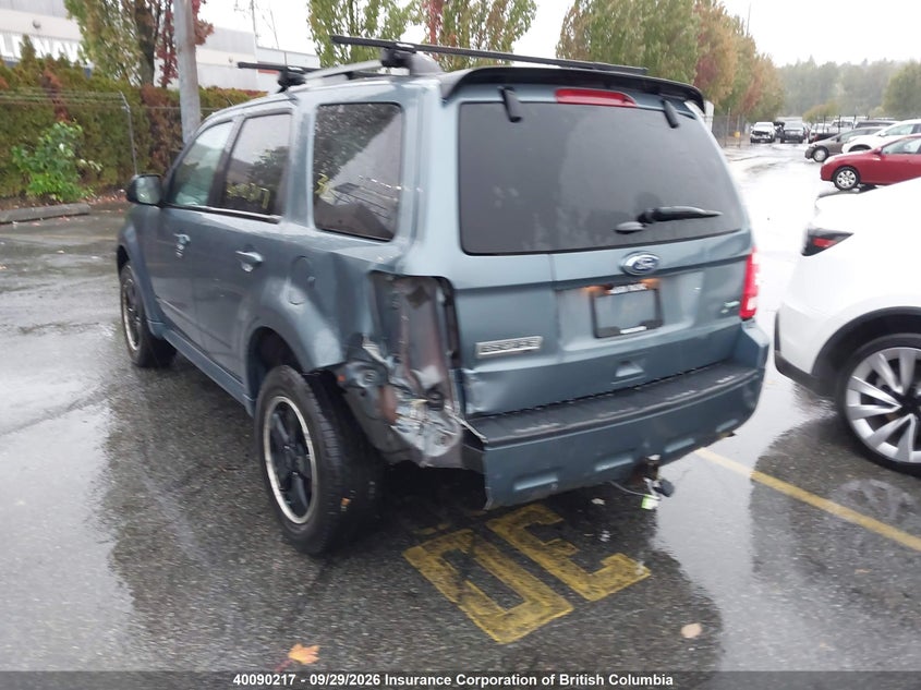 Vin: 1fmcu9dg8ckc30855, lot: 30109564, ford escape xlt 20123