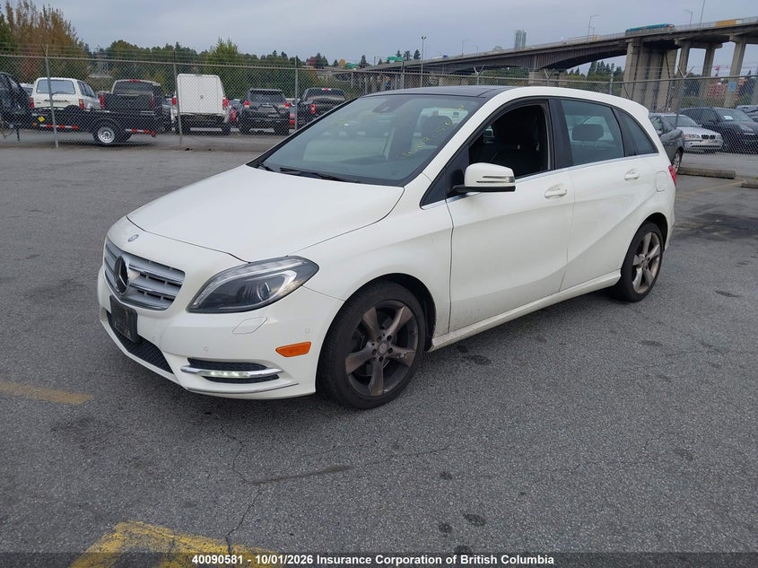 Vin: wddmh4eb1dj149843, lot: 30110023, mercedes-benz b250 20132