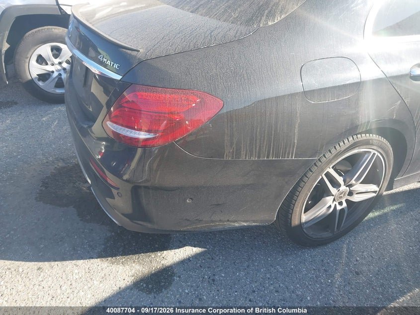 Vin: wddzf4kb9ja395986, lot: 30110110, mercedes-benz e 300 4matic 20184