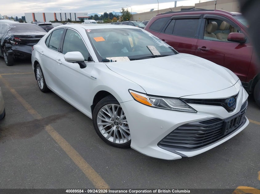 Vin: 4t1b21hk6ju001528, lot: 30110118, toyota camry hybrid/le/xle/se 2018 img_1