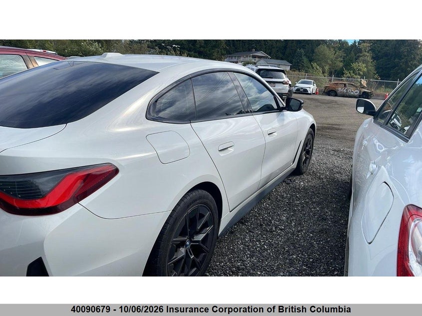 Vin: wby73aw03pfn77615, lot: 30110145, bmw i4 20234