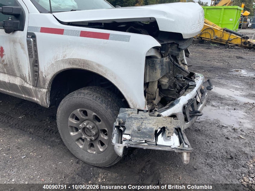 2023 Ford F350, Front, IAAI, VIN 1FT8W3BN1PEC38674
