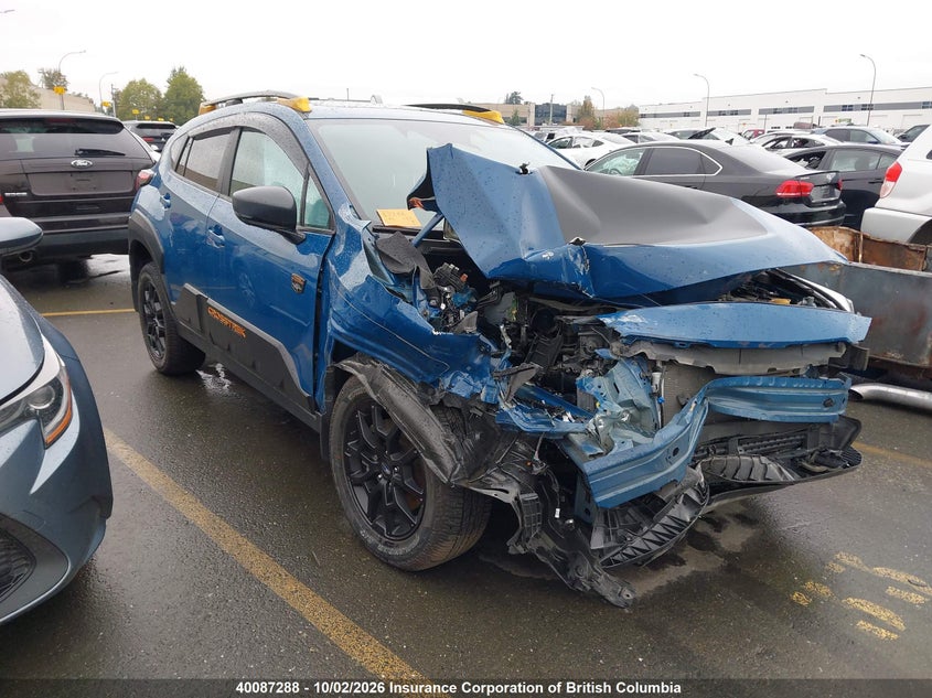 2025 Subaru Crosstrek Wilderness, Front, IAAI, VIN 4S4GUHU61S3737172