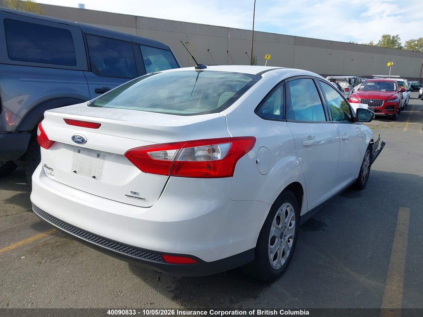 Vin: 1fadp3f26dl256015, lot: 30110337, ford focus 20134