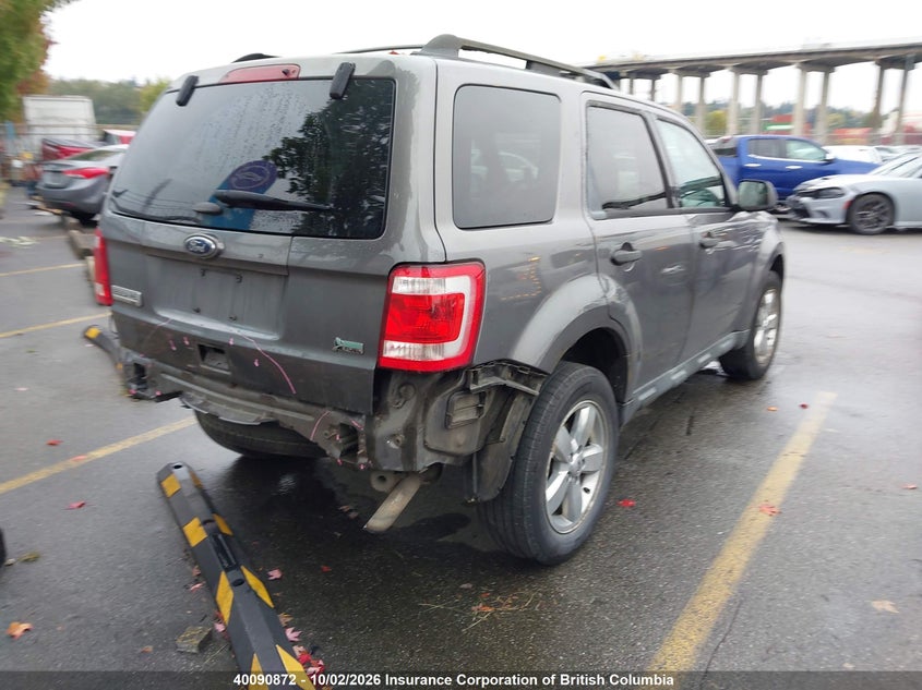 Vin: 1fmcu9dg1bkb07669, lot: 30110382, ford escape xlt 20114