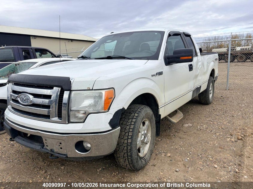 2011 Ford F150, Left Side, IAAI, VIN 1FTFX1EF9BFB35910 — photo 2