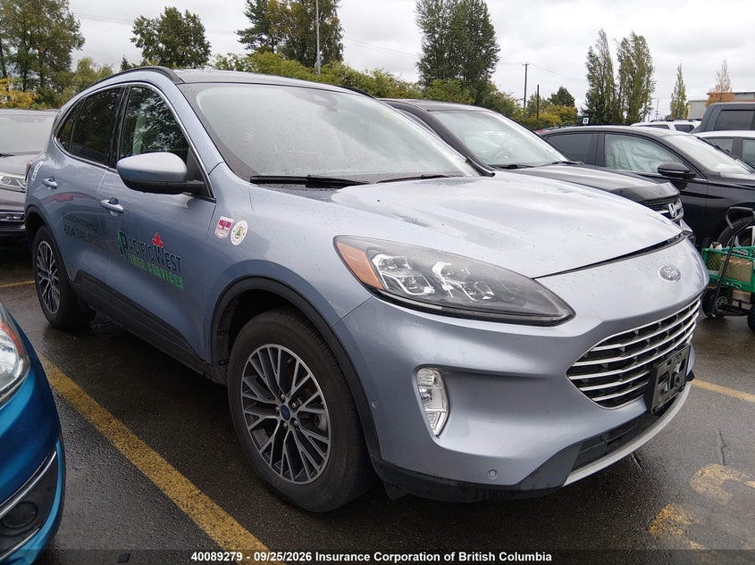 Vin: 1fmcu0lzxnub05832, lot: 30110571, ford escape titanium 2022 img_1