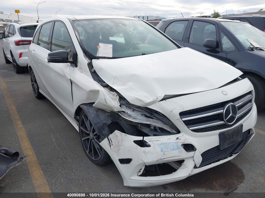 Vin: wddmh4eb6dj168422, lot: 30110659, mercedes-benz b250 20131