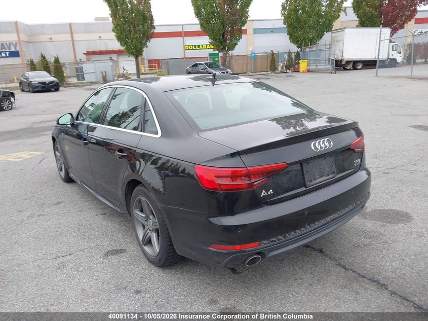 Vin: waufnaf47hn058811, lot: 30110681, audi a4 20173