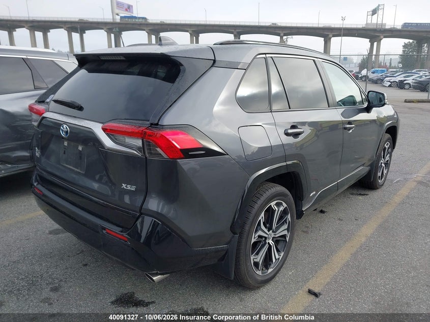 Vin: jtmgb3fv8rd202054, lot: 30110939, toyota rav4 20244