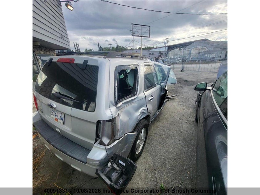 Vin: 1fmcu0d72bka40222, lot: 30110944, ford escape xlt 20114