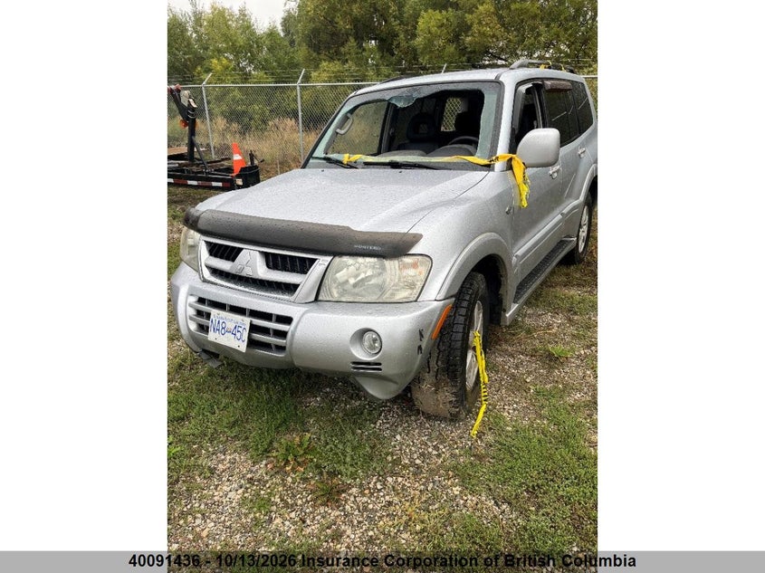 2005 Mitsubishi Montero Limited, Rollover, IAAI, VIN JA4MW51S15J600115 — photo 2