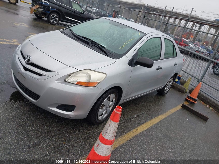 2018 Toyota Rav4 Xle, Right Side, IAAI, VIN JTMWFREV5JJ753147 — photo 2
