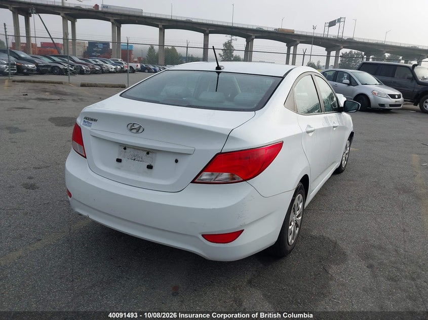 2016 HYUNDAI ACCENT VIN KMHCT4AE3GU141178 — фото 4