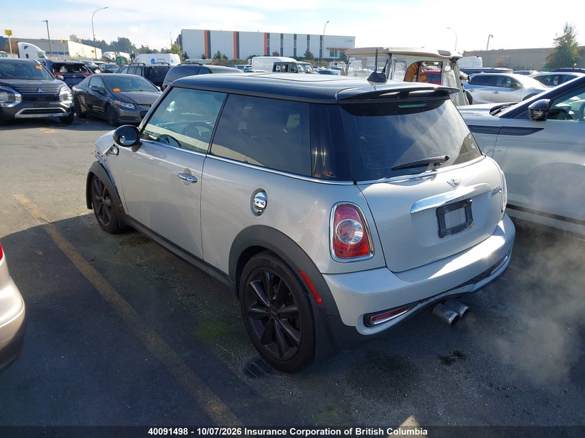 Vin: wmwsv3c5xdt389525, lot: 30111162, mini cooper s 20133