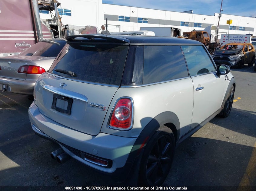 Vin: wmwsv3c5xdt389525, lot: 30111162, mini cooper s 20134