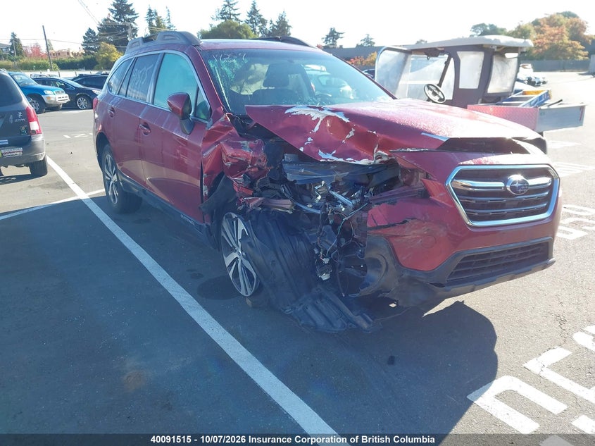 2018 Subaru Outback 3.6R Limited, Right Front, IAAI, VIN 4S4BSFLC3J3339875
