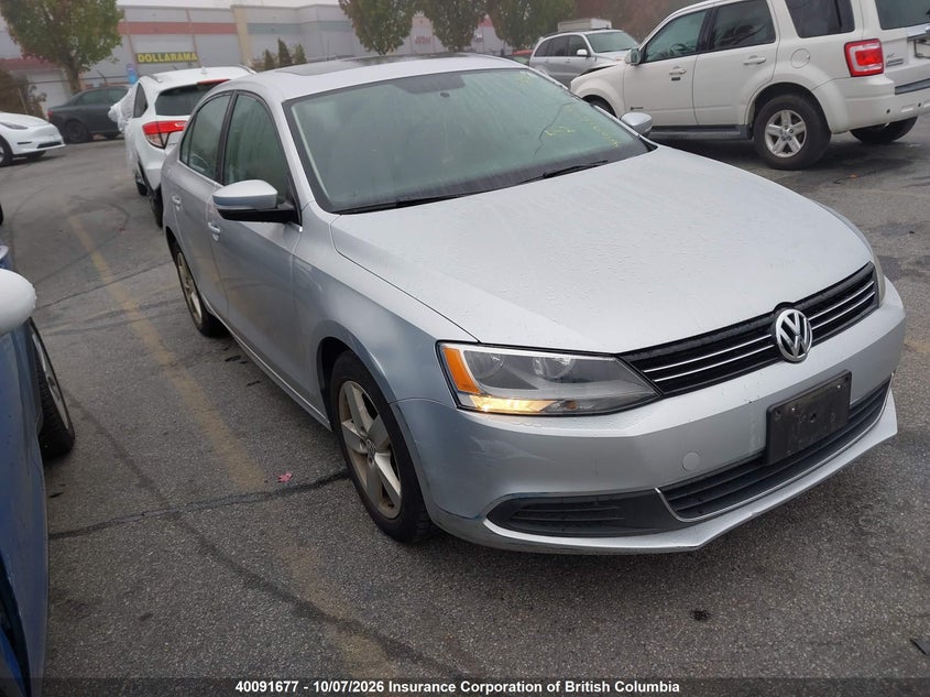 2013 Volkswagen Jetta, Левый перёд, IAAI, VIN 3VWDX7AJ5DM286215