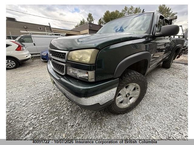 2006 Chevrolet Silverado K1500, Rear, IAAI, VIN 2GCEK13T461178132 — photo 2