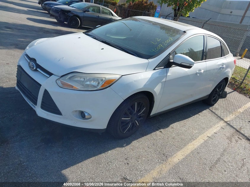 Vin: 1fahp3f20cl458722, lot: 30111835, ford focus 20122