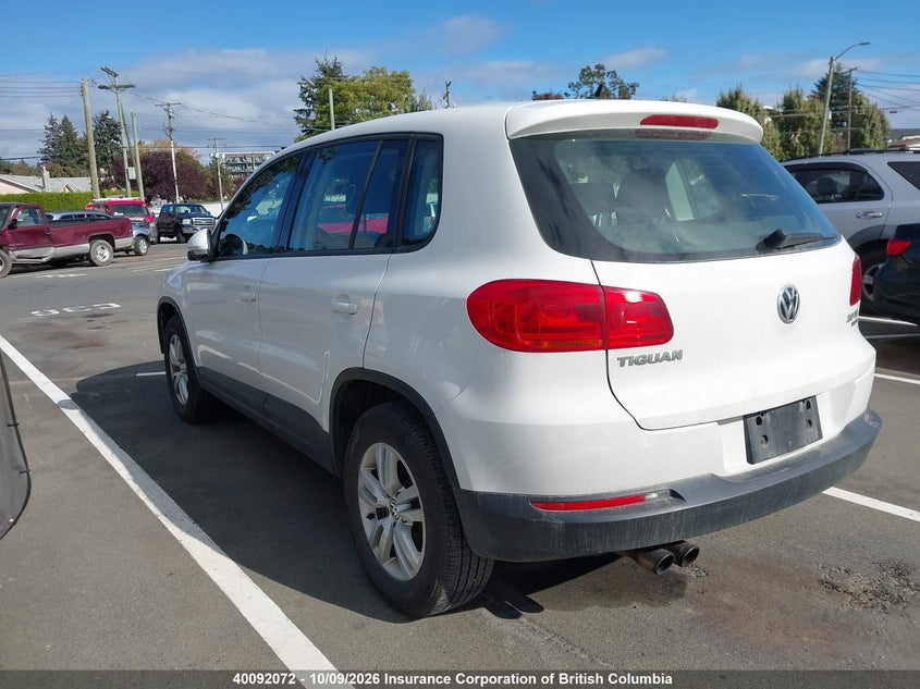 Vin: wvgjv3ax4dw564977, lot: 30111923, volkswagen tiguan s/se/sel 20133