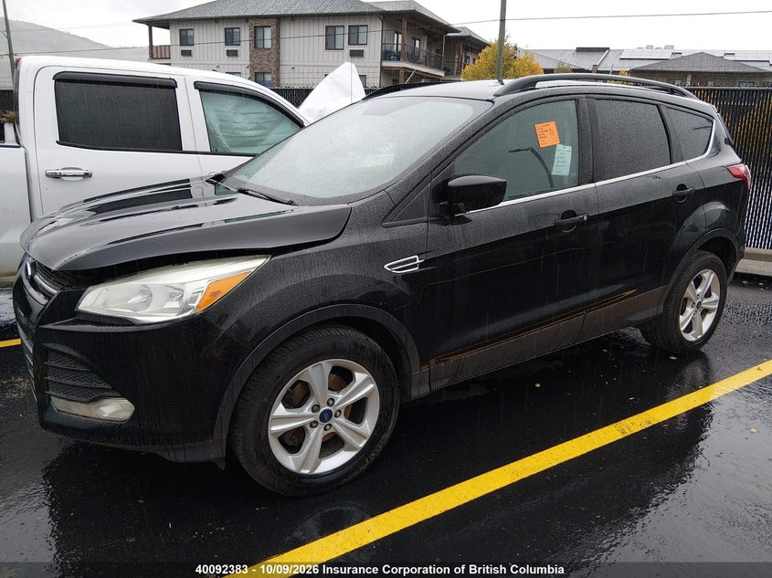 Vin: 1fmcu9gx3fua69433, lot: 30112327, ford escape se 20152