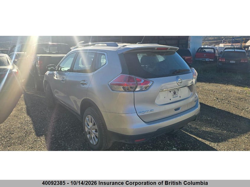 Vin: 5n1at2mv7fc882185, lot: 30112329, nissan rogue 20153