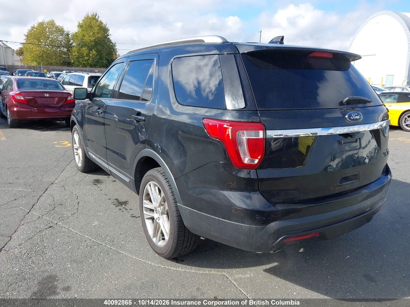 Vin: 1fm5k8d8xhgc81589, lot: 30112866, ford explorer xlt 20173