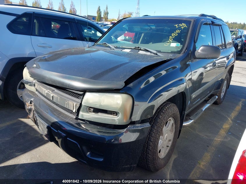 2003 Chevrolet Trailblazer, Right Front, IAAI, VIN 1GNDT13S532282647 — photo 2
