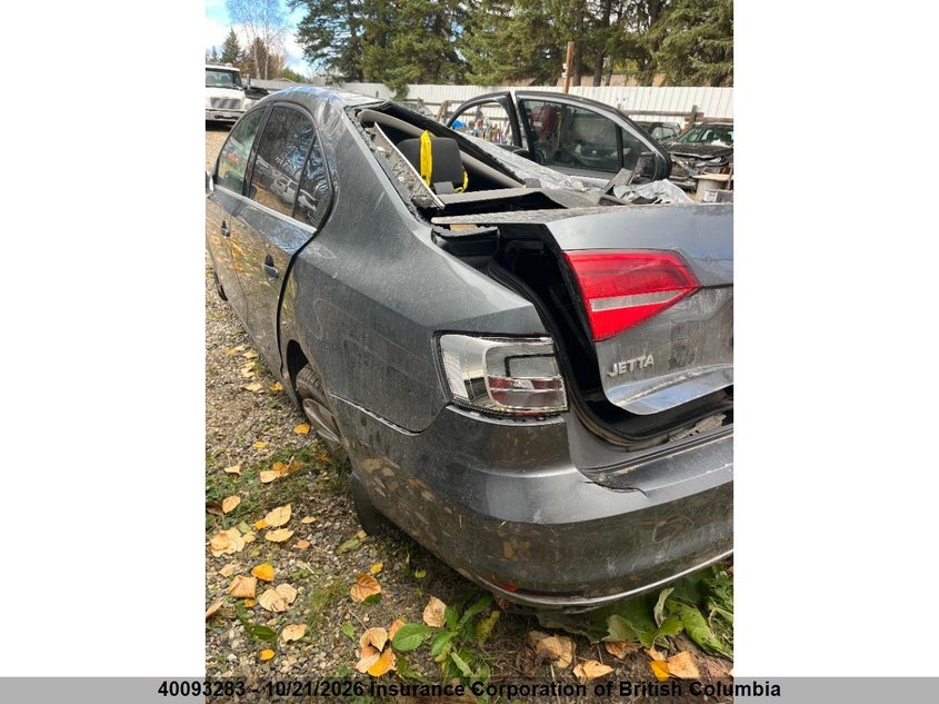 Vin: 3vw1k7aj9fm355430, lot: 30113377, volkswagen jetta 20154
