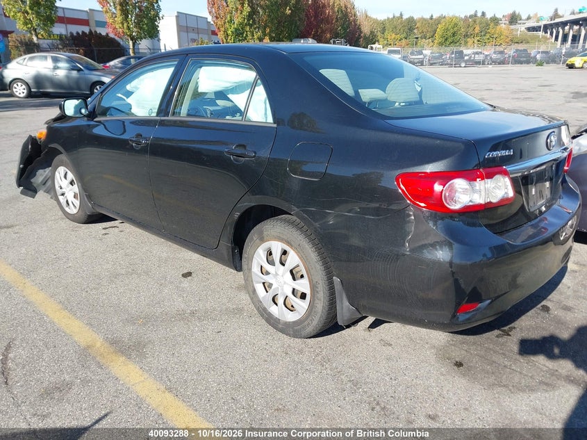 Vin: 2t1bu4ee3dc931838, lot: 30113383, toyota corolla s/le 20133