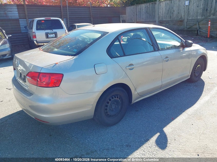 Vin: 3vw2k7aj7em287342, lot: 30113602, volkswagen jetta 20144