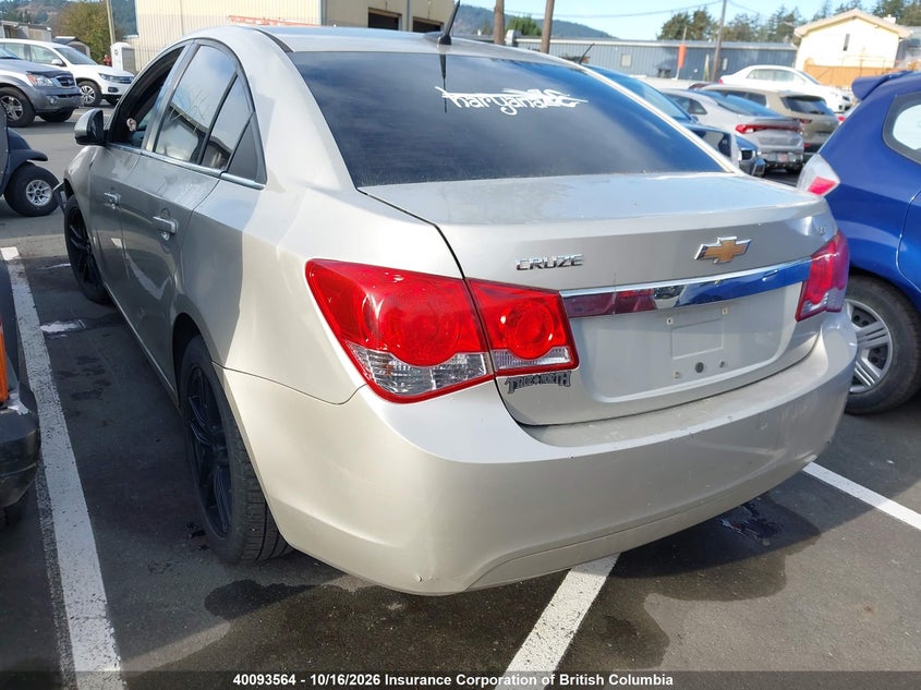Vin: 1g1pc5sb7d7262427, lot: 30113720, chevrolet cruze 20133
