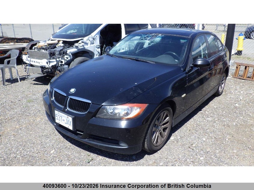 2007 BMW 328I, Right Front, IAAI, VIN WBAVA37537NL15357 — photo 2