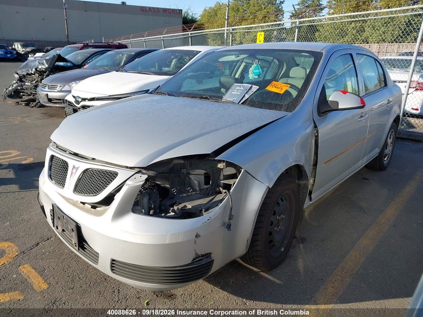 2016 Jeep Cherokee Trailhawk, Front, IAAI, VIN 1C4PJMBS2GW252177 — photo 2