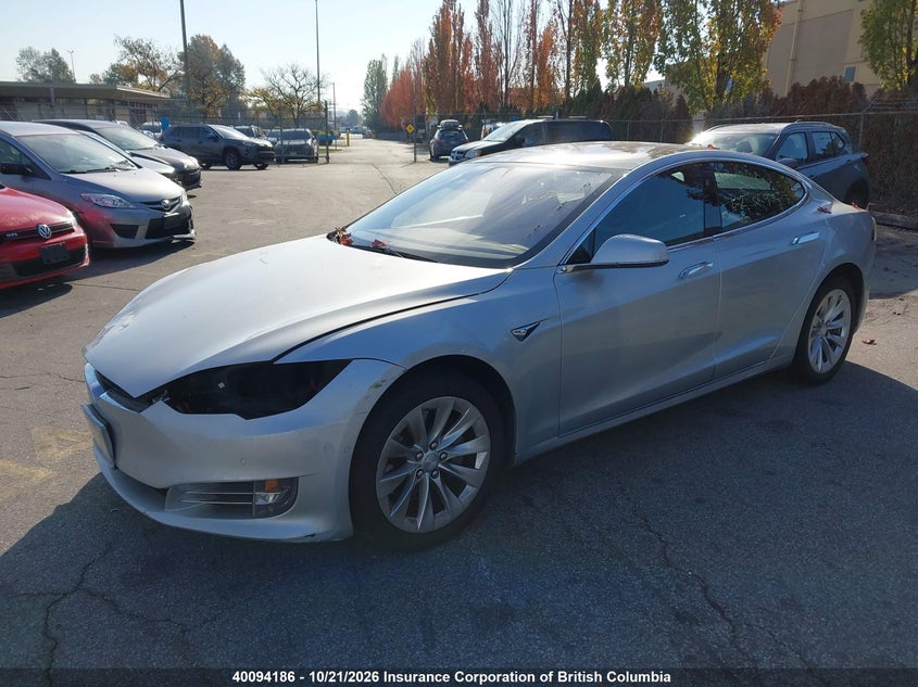 Vin: 5yjsa1e24hf231731, lot: 30114537, tesla model s 20172