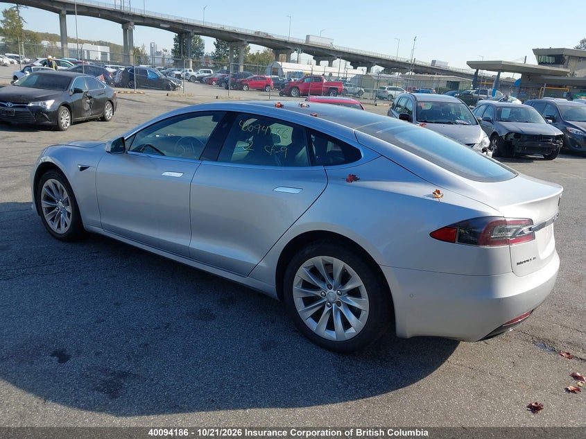 Vin: 5yjsa1e24hf231731, lot: 30114537, tesla model s 20173