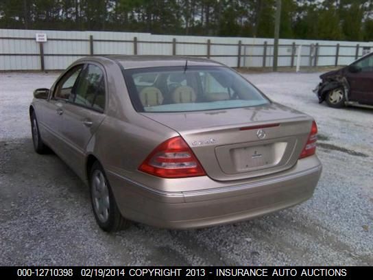 2002 Mercedes-Benz C240 VIN: WDBRF61J42E009093 Lot: 12710398