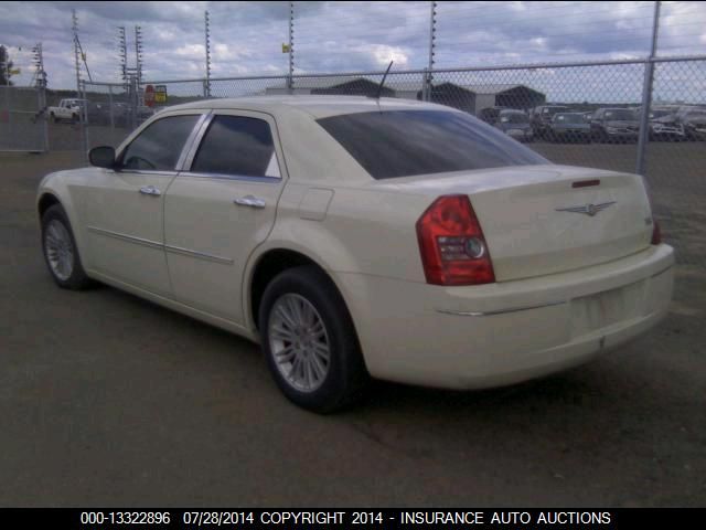 2008 Chrysler 300 Touring VIN: 2C3KA53G98H218879 Lot: 13322896