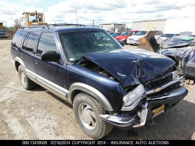 1GNDT13W9Y2118800 2000 Chevrolet Blazer