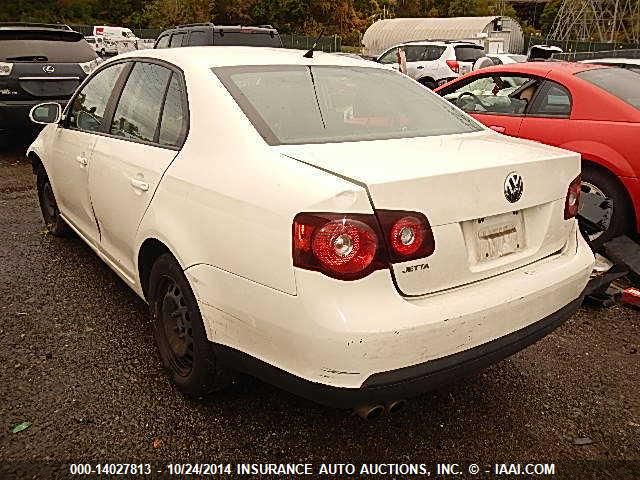 2008 Volkswagen Jetta S VIN: 3VWJZ71K38M194404 Lot: 14027813