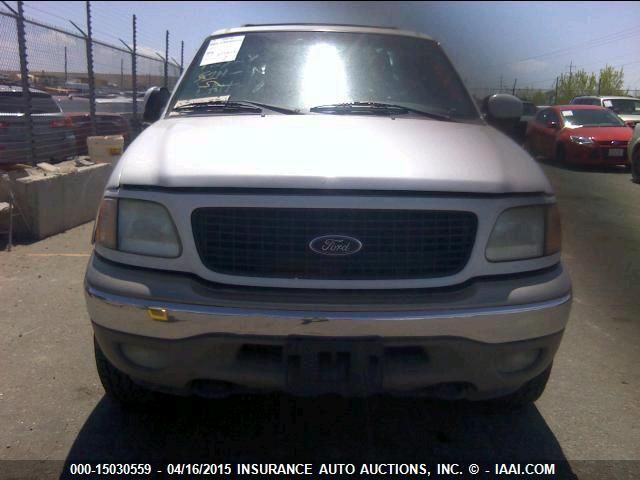 1FMFU18L92LA01924 2002 Ford Expedition Eddie Bauer