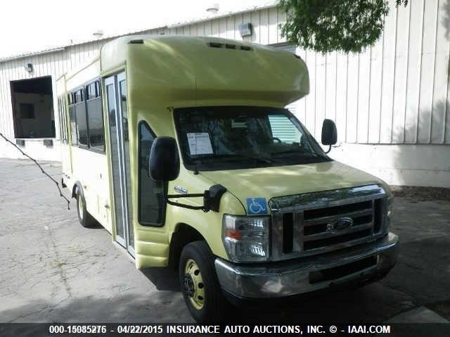 2008 Ford Cutaway Van E450 Super Duty white van gasoline 1FD4E45S08DB29506 photo #1